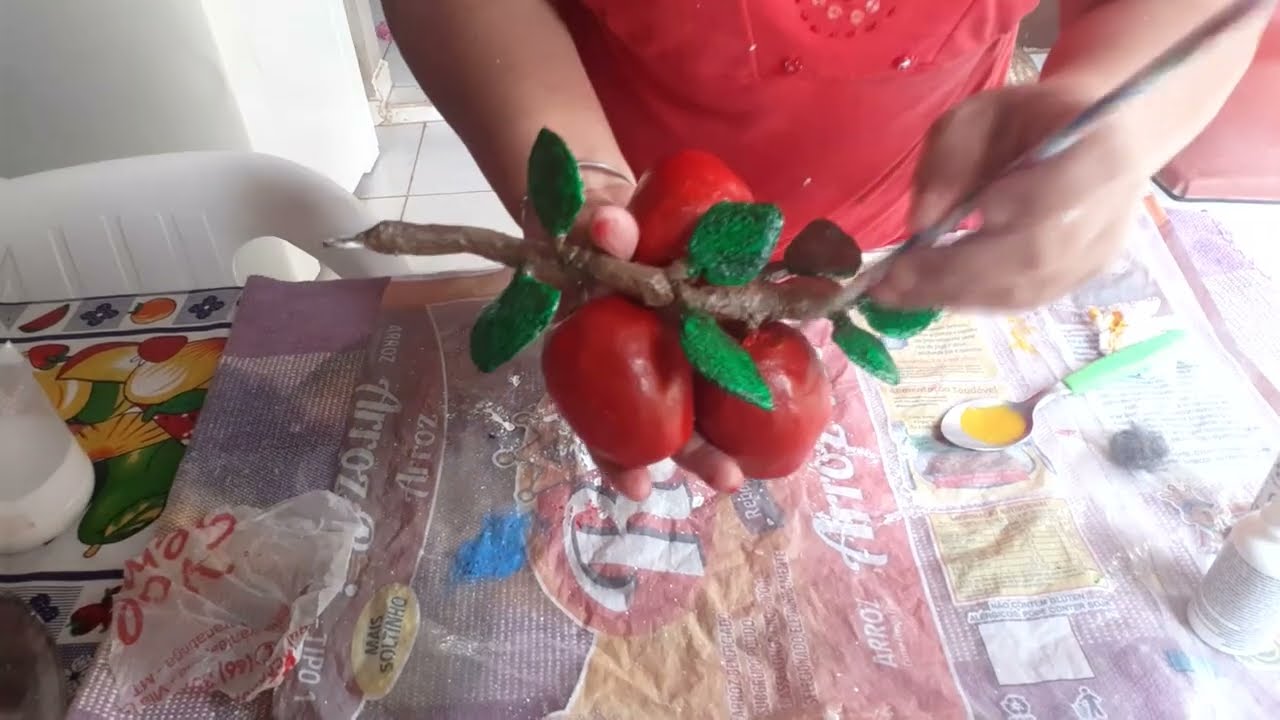 OLHA o que EU FIZ com REVISTA VELHA e PAPEL ALUMINIO que ia PRO LIXO