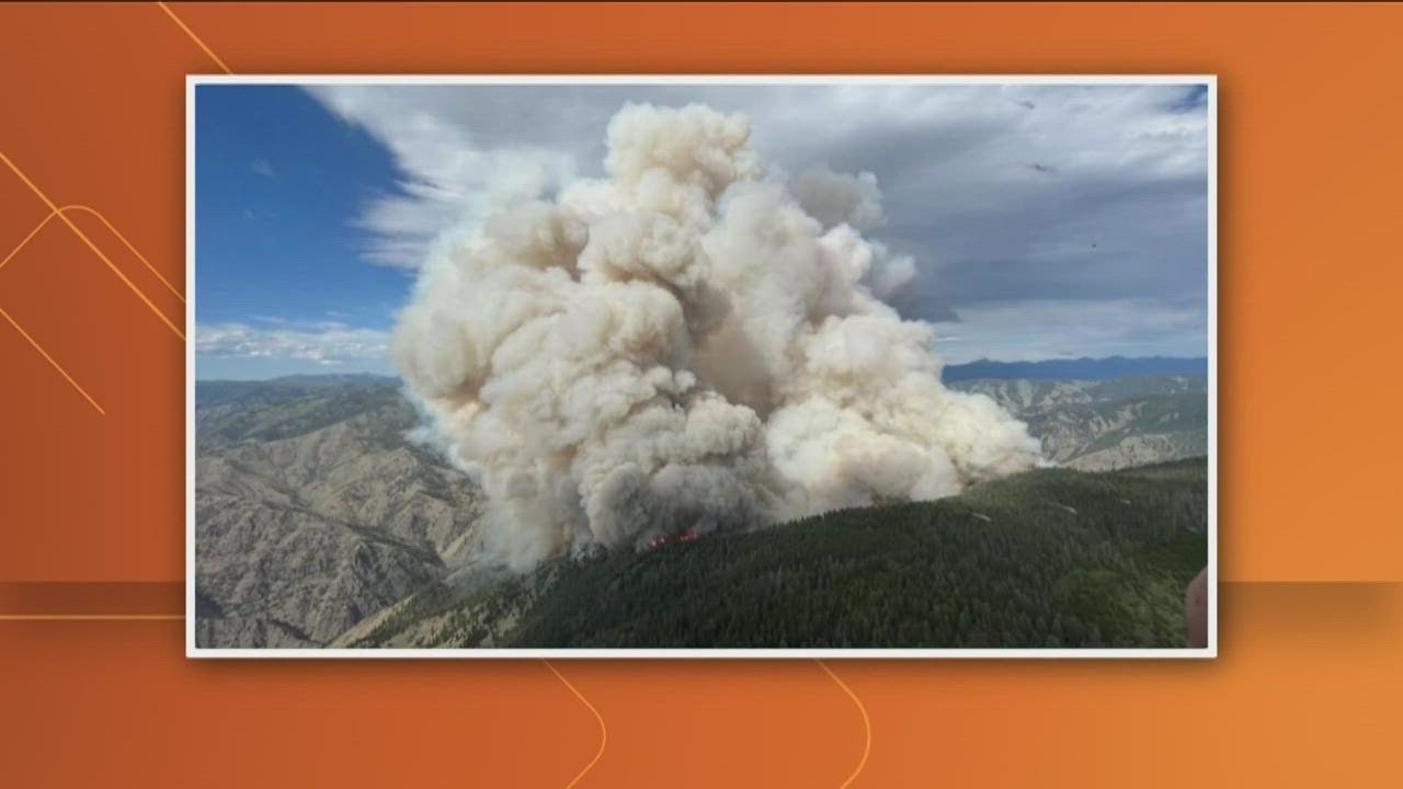 Helicopter fighting Moose Fire crashes with two pilots on board near