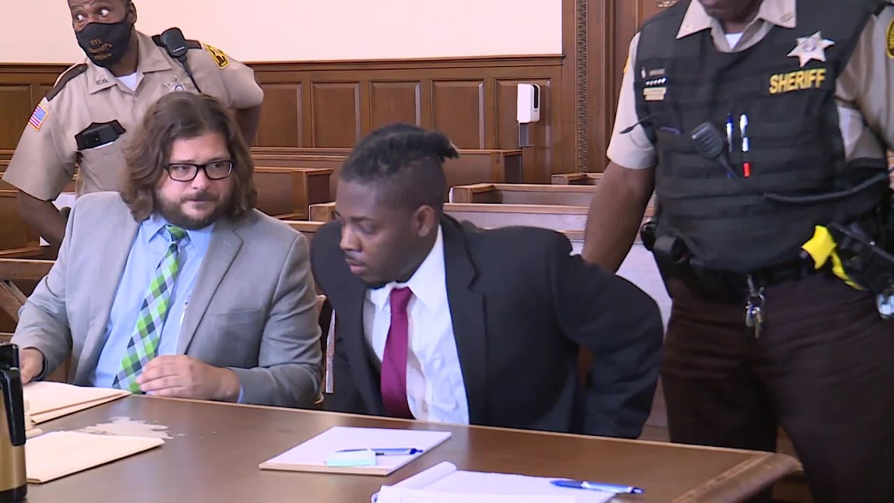 Trial day 2: Man accused of killing a retired St. Louis police captain ...