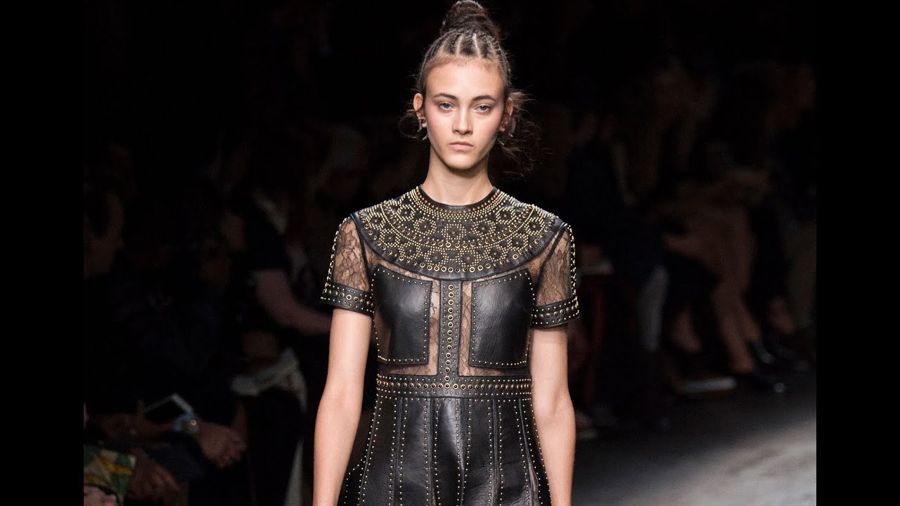 Valentino Spring 2016 Ready-To-Wear PFW
