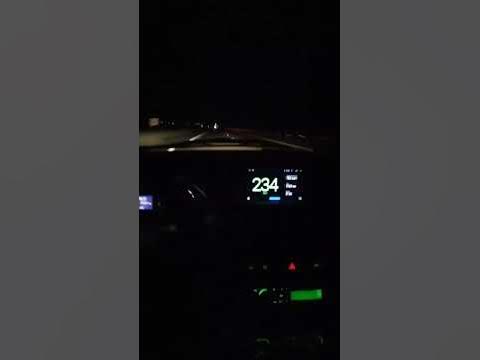 Приора 1.8 на максимальной скорости 240 км/ч - YouTube