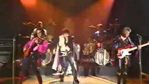 Adam and the Ants - Stand and Deliver  (Melborne 1981 Solid Gold)
