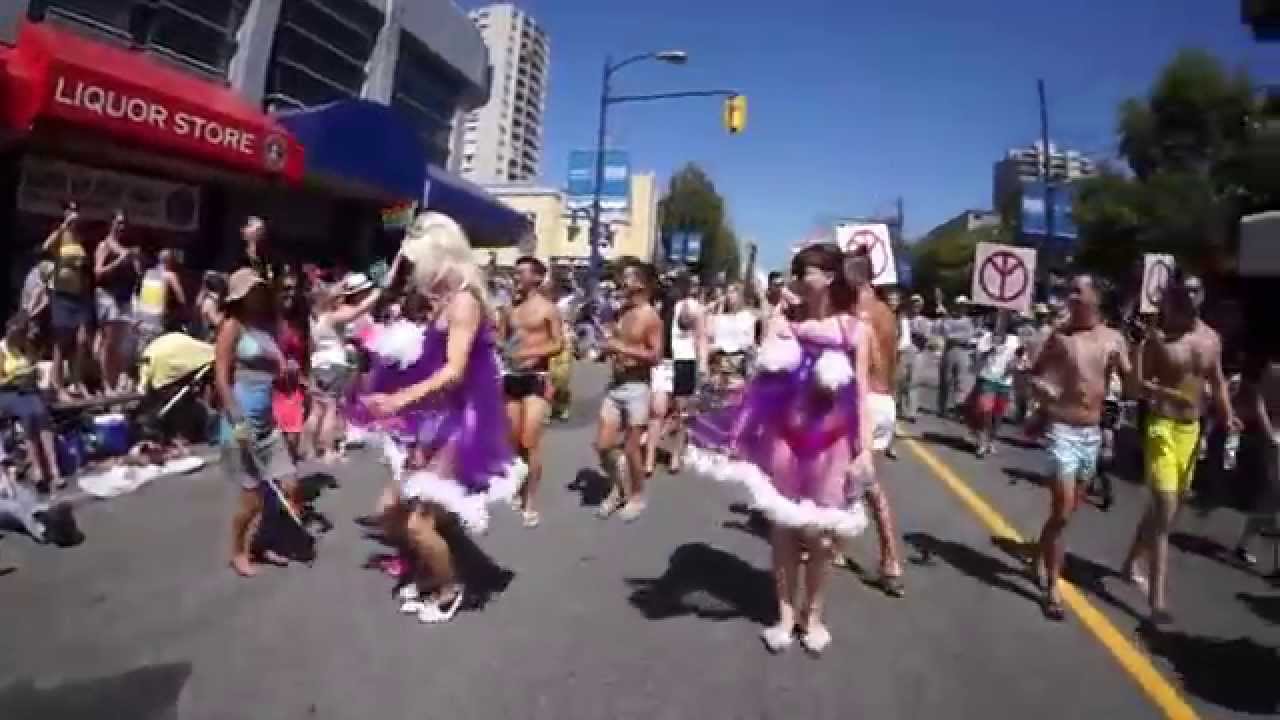 JUSTIN TRUDEAU AT GAY PRIDE PARADE VANCOUVER 2014