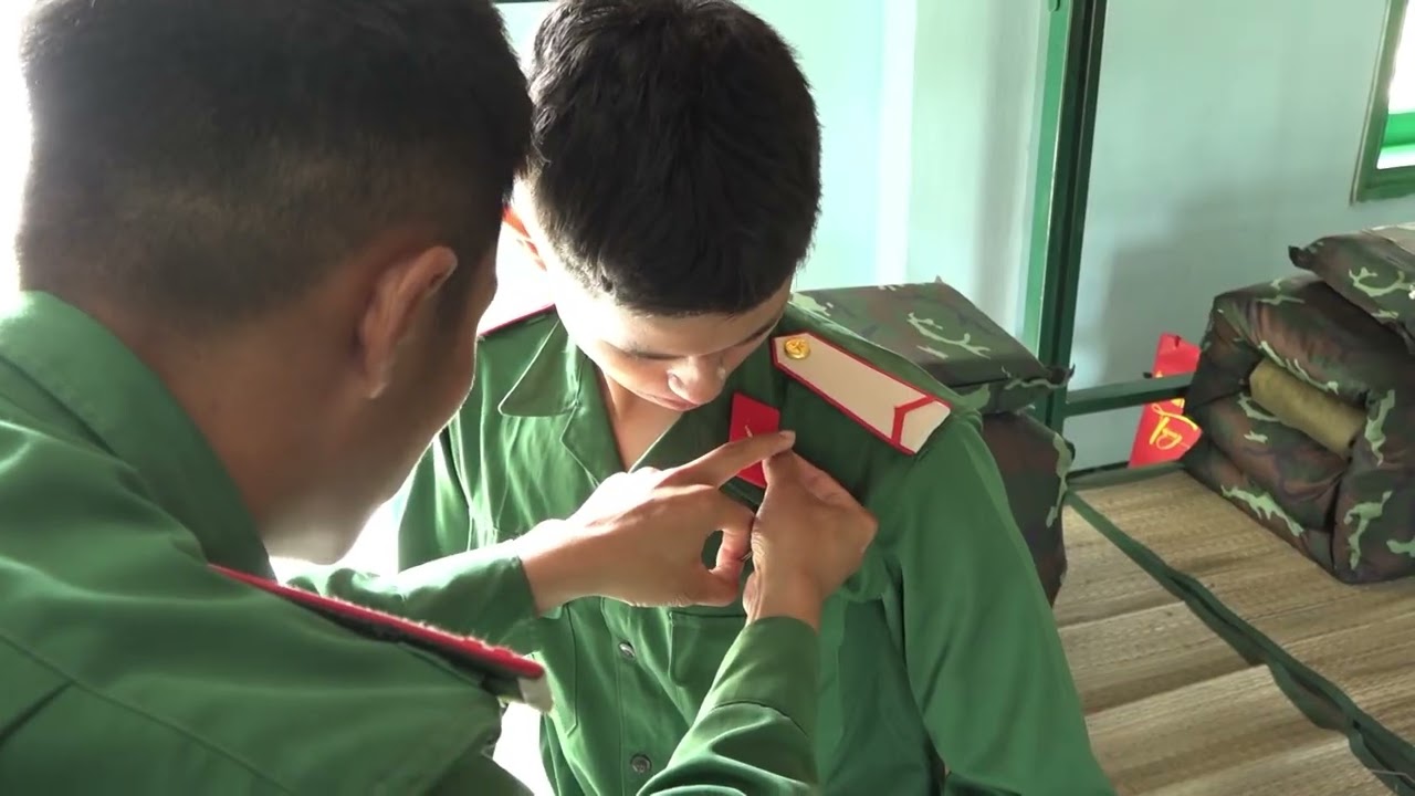 Trung đoàn 971 tiếp nhận chiến sĩ mới tận tình, chu đáo