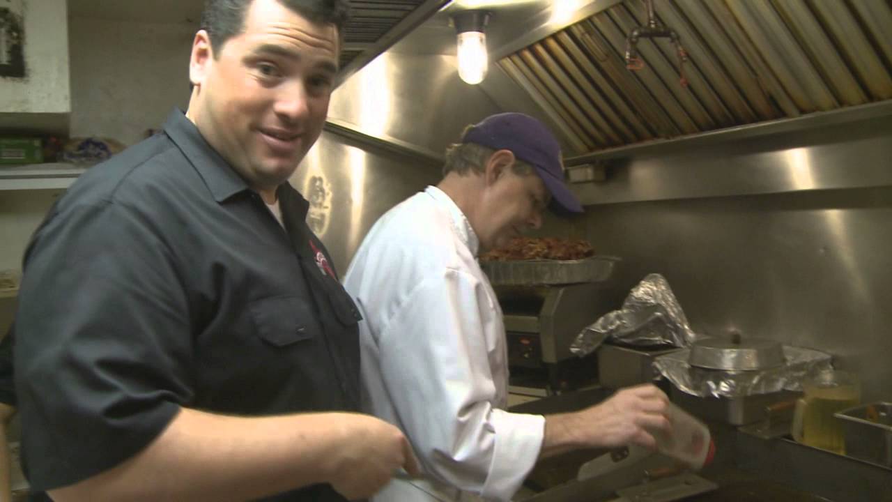 The Texas Bucket List - Mel's Country Cafe