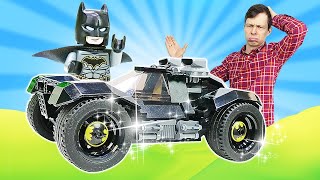 Фёдор Игры гонки для Бэтмена, прокачивает бэтмобиль . Игрушки для мальчиков, супергерои видео.