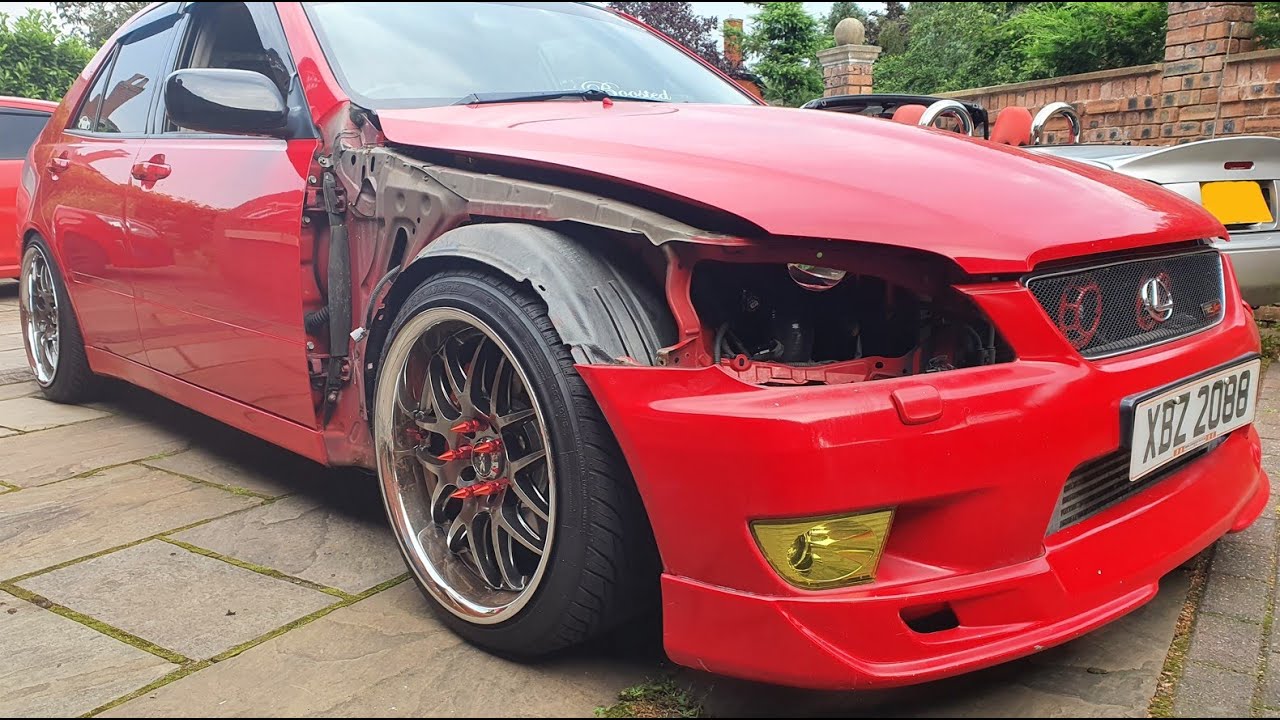 Wrapping Process Of The Lexus IS200 | Body Prep | - YouTube