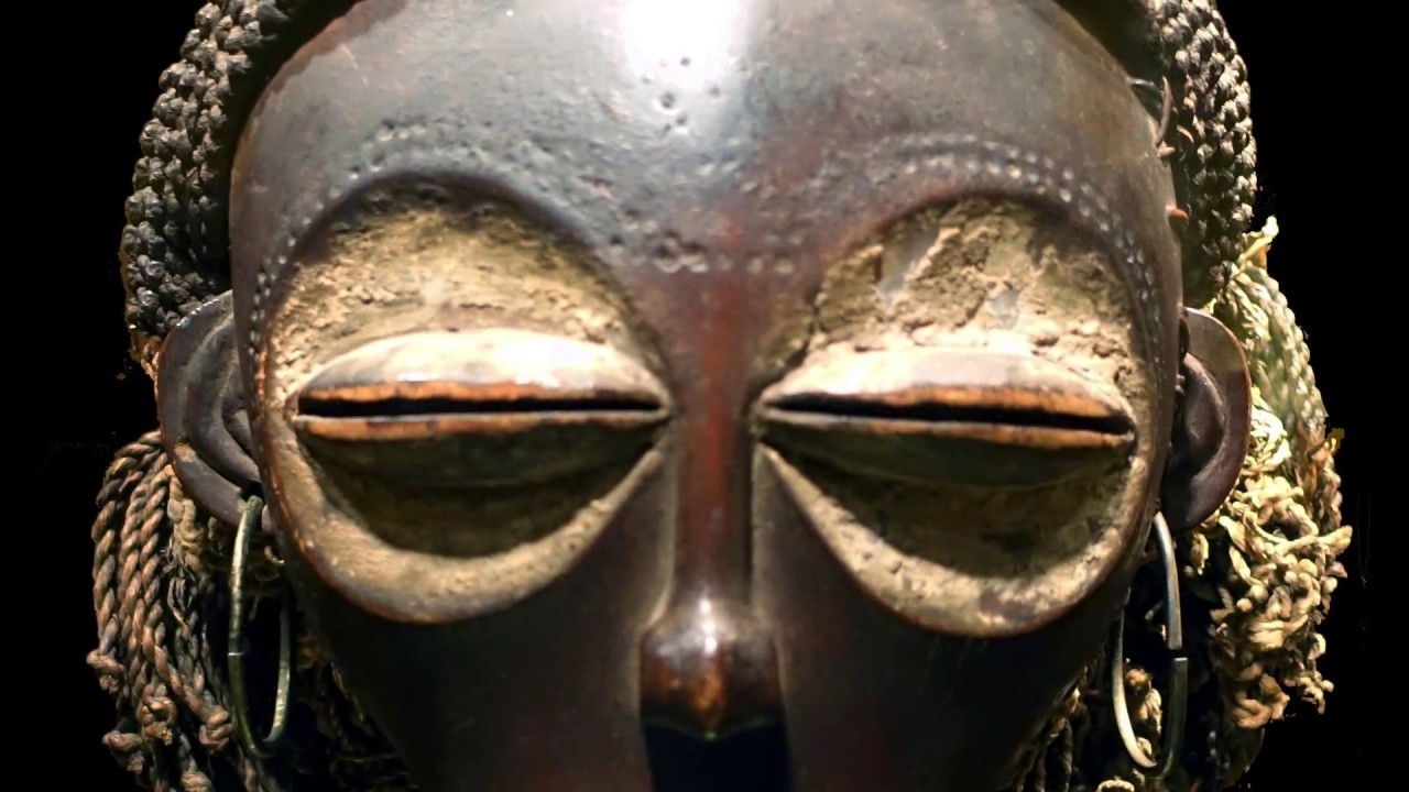Female (pwo) mask (Chokwe peoples)