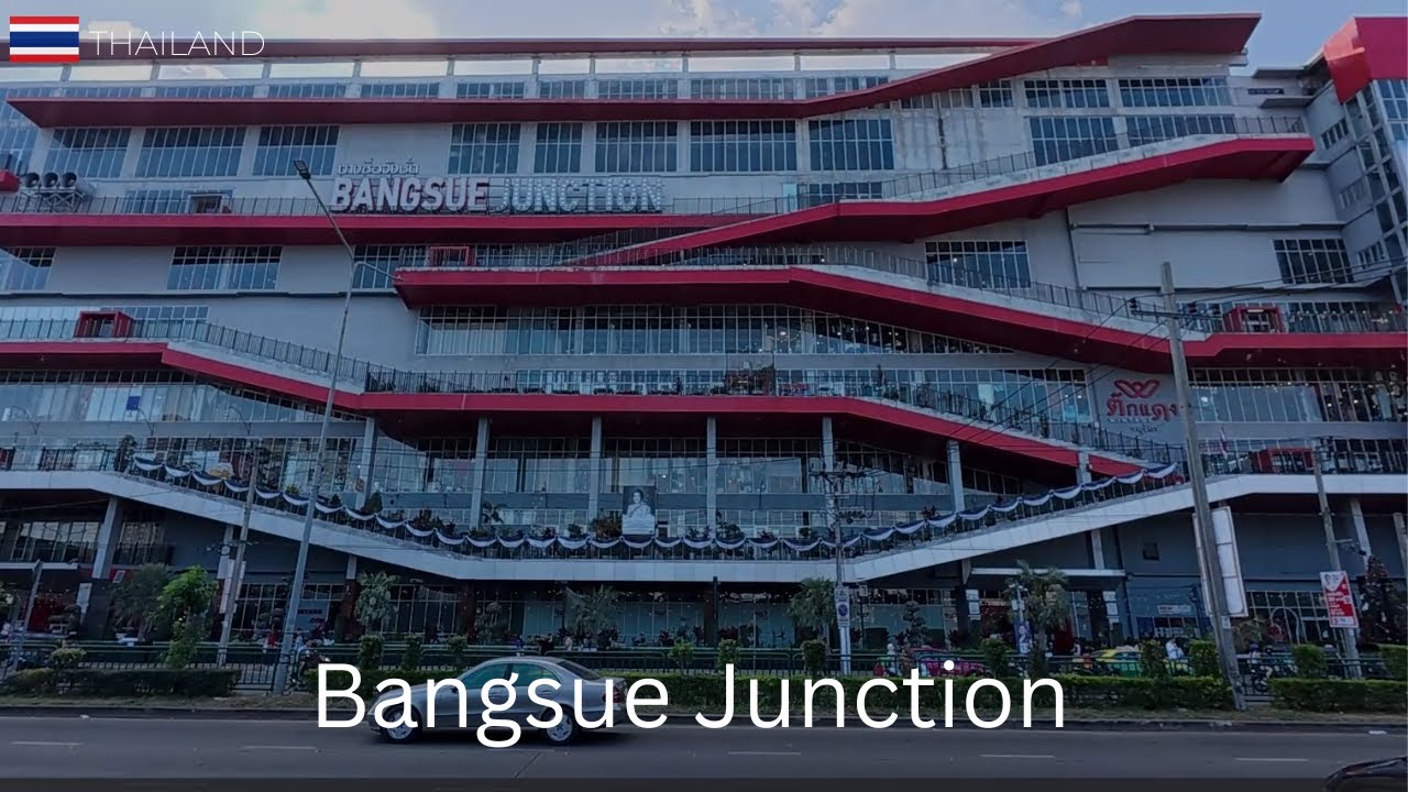Винтажное красное здание Чатучак | Bangsue Junction