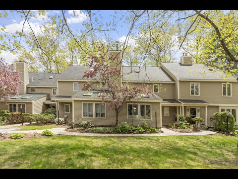10 Iris Way, Haverhill, MA home video tour