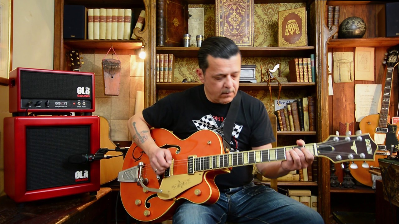 Artists play GIG50 - Ep.21 - Marco Di Maggio - Medley: Man of mystery / Walk don't run