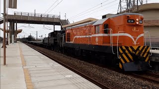 110/03/03  台鐵7502次貨物列車龍港站通過（迴送CK124蒸汽火車）