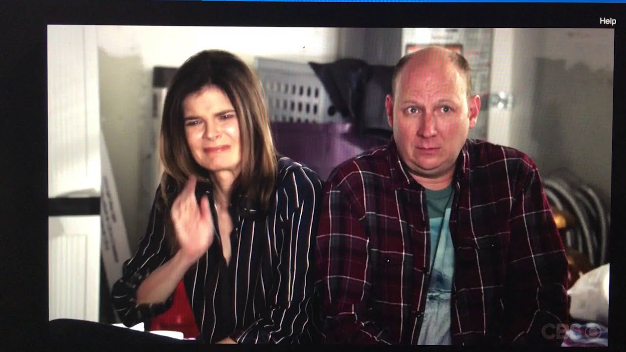 Life in Pieces - Pong