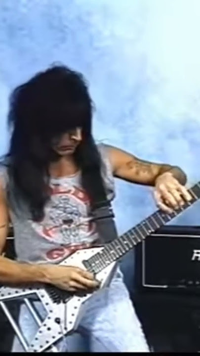 Skill Dewa gitar tercepat di dunia - Michael Angelo Batio #Trend #Shorts - gitaris tangan bayangan