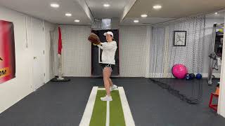 Softball Pitching: Stride Foot Landing Position