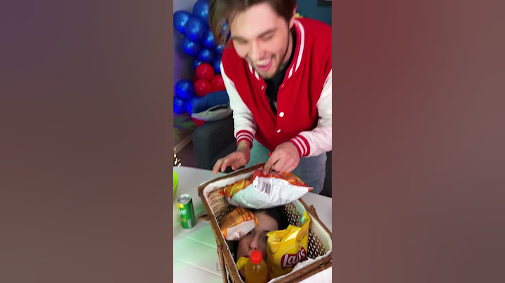 BASKET CASE 😝 Food Fright Fiesta! #funny #prank