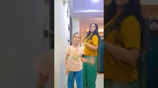 #trendingreels #trendingsong #favoritesong #dancewithmom 🥰😍😍