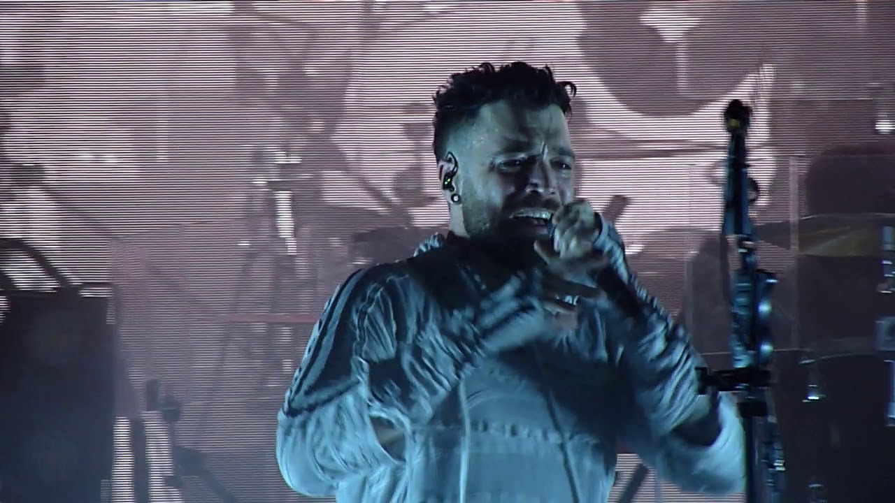 Starset - Ricochet [HD] live @ SiMM City, Wien