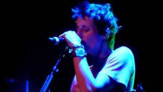 Video thumbnail of "Sarah Bettens - Not an Addict (K's Choice - HD - Zurich - 16/05/2010)"