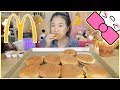 10 MCDONALDS CHEESEBURGERS in 10 MINUTES CHALLENGE!!