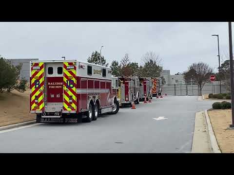 12/20/22 - Raleigh Fire - Rescue 1 Responding