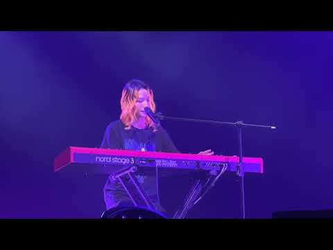 20230304_Tizzy Bac - 這是因為我們能感到疼痛@從地心竄出巡迴
