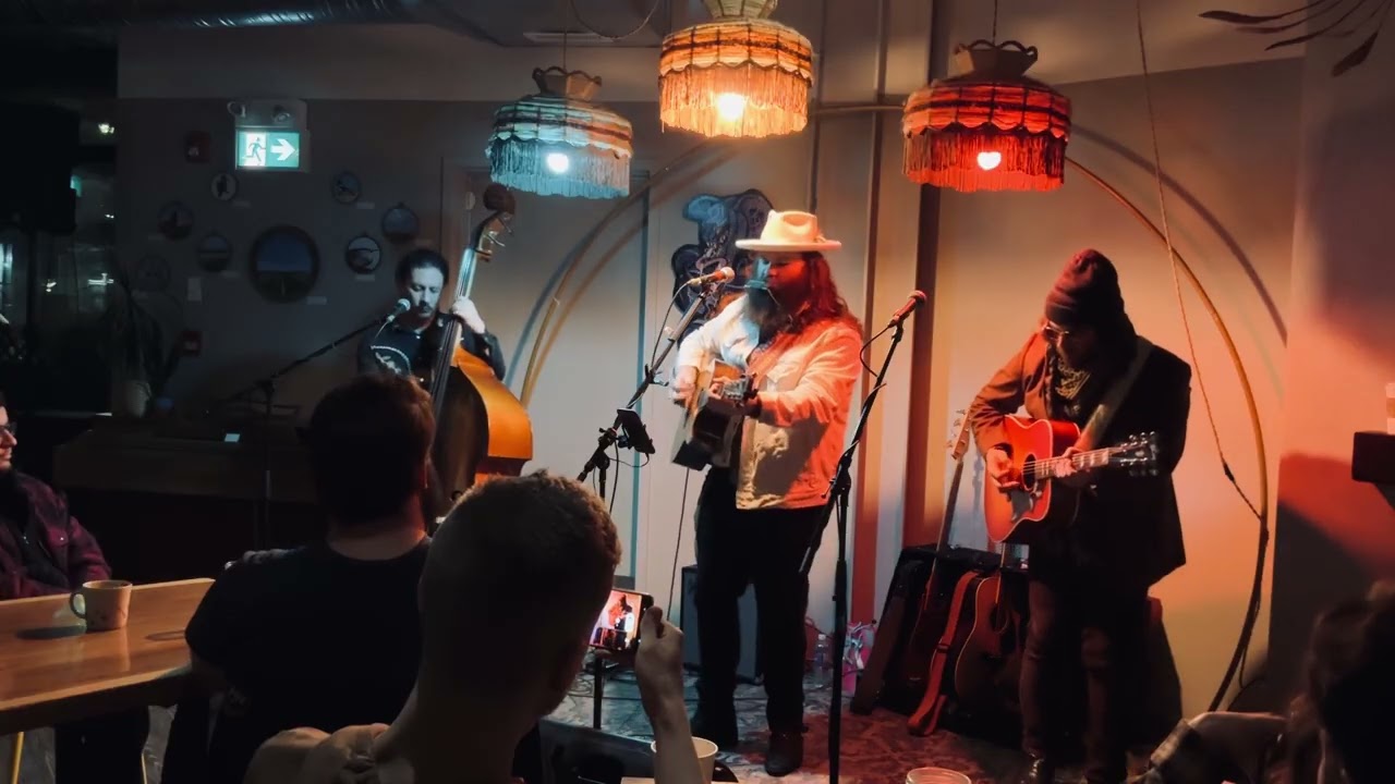 Take Me Now - Westmore (Live @ Felice Cafe)