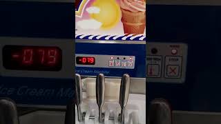 Triomax-Mercan Soft dondurma makinesi kullanım videosu /0533 695 44 43