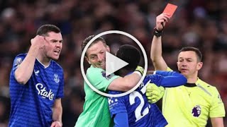 Download Lagu Idrissa Gueye van het veld gestuurd na klap tegen Michael Keane — Everton vs. Man United-gevecht,... MP3