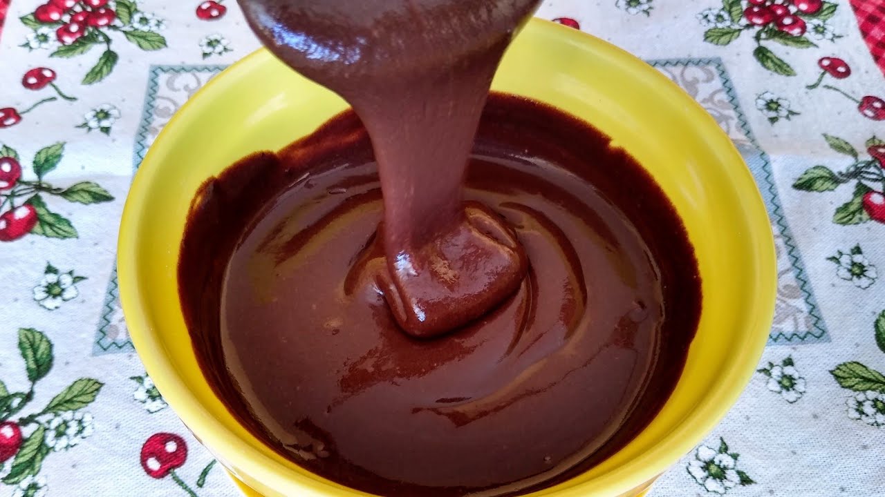 CALDA DE CHOCOLATE SEM LEITE CONDENSADO E SEM CREME DE LEITE | Super cremosa e fácil