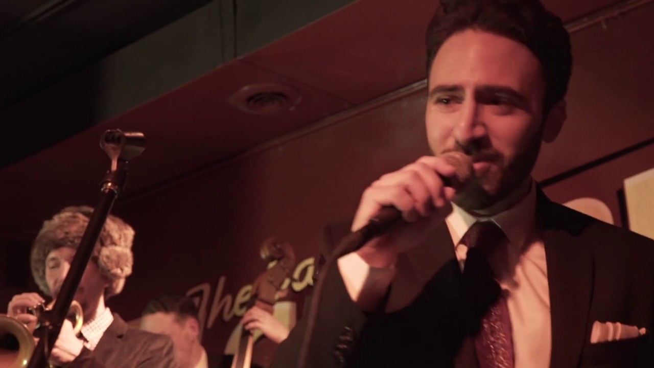 Anthony Bruno Christmas Spectacular 2017 at the California Clipper