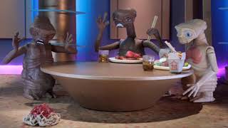 Robot Chicken - E.T. Gets Home