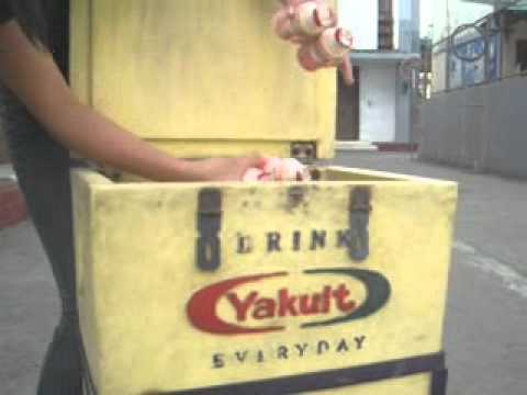 ILOVE YA  I LOVE YAKULT