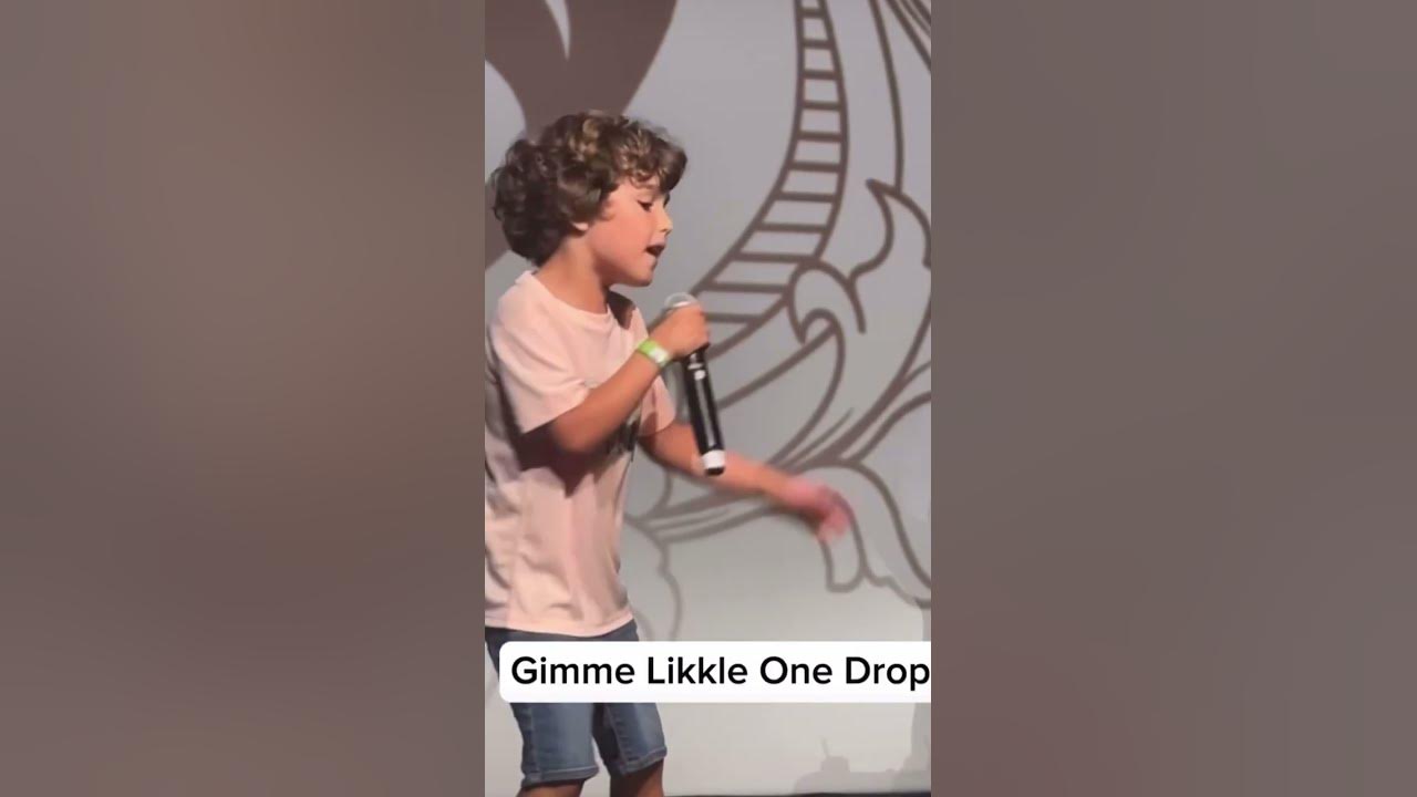 Kid on cruise ship Sing #Taurus #Riley #likkle #one #drop 🔥🔥🔥