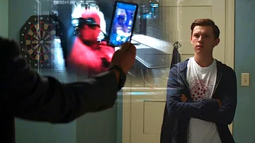 Como o Tony Stark chama o Homem-Aranha?