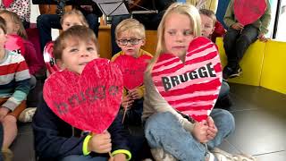 Kleuters Olva Steenbrugge Zingen Ontroerend Mooi K En Brugge In Mn Herte Van Benny Scott