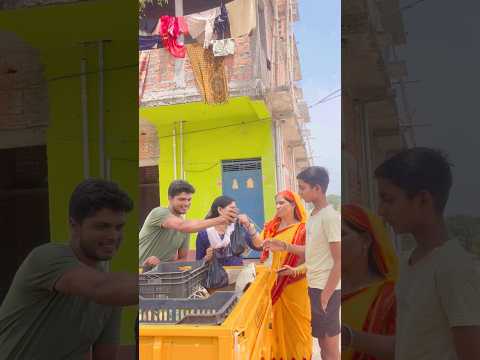 बहु का नया नारा 🤣 ना खाऊंगा ना खाने दूंगी! 😡🤣 #Shorts #Comedy #Funny #NaKhayengeNaKhaneDenge