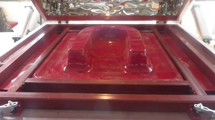 BSX 1200 deep vacuum forming machine test video