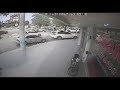 مرۆڤ کە بەدبەخت بوو لە ماڵی خۆشی دانیشێ هەر شتی بۆ دروست دەبێ