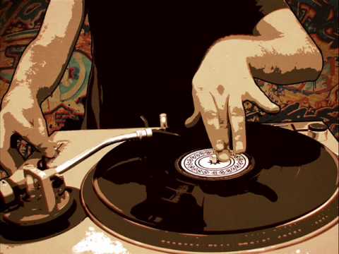 在 YouTube 上觀看「Mason Feat DMC and Sam Sparro - Corrected (Freaky Friday Mix)」