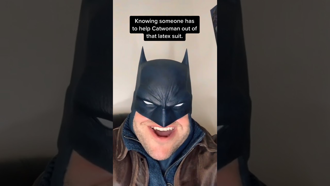 And I am Batman 🦇 #batman #iaminevitable#thanos #facestretch#catwoman#cosplay #snap#fyp#dc#dccomics