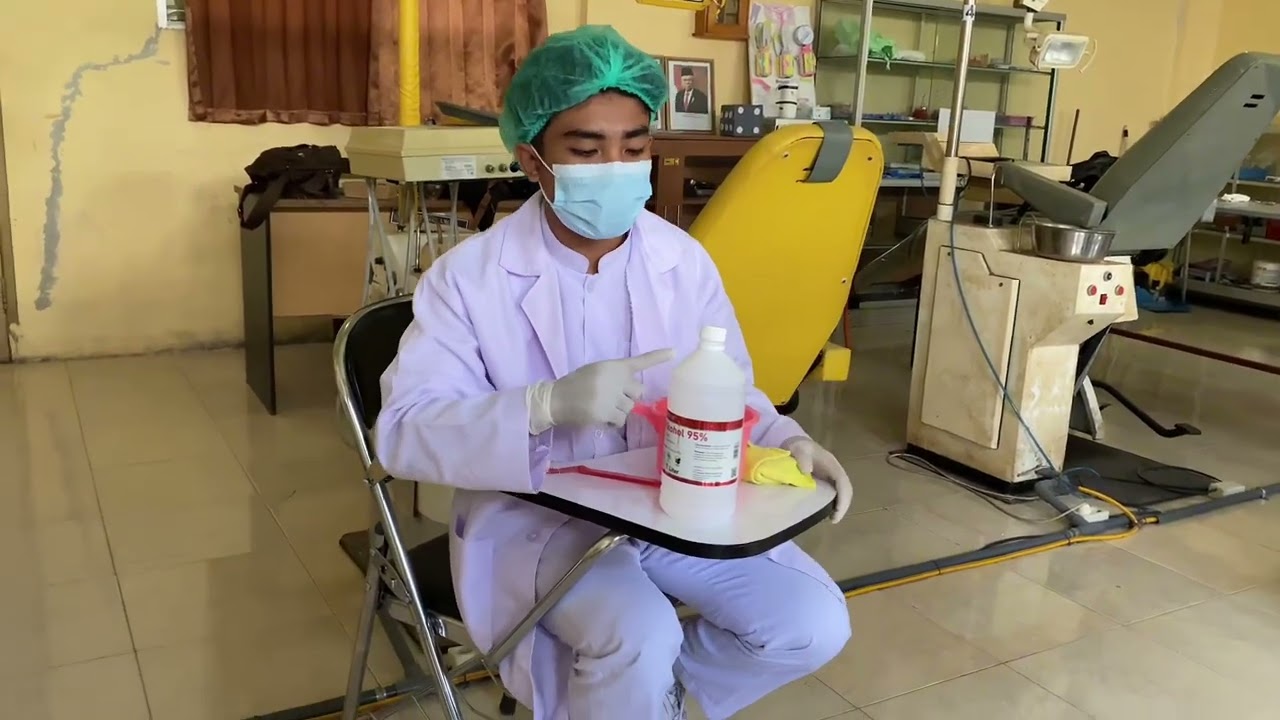 Tugas kelompok 5 mata kuliah pengendalian infeksi silang (desinfeksi dental unit)