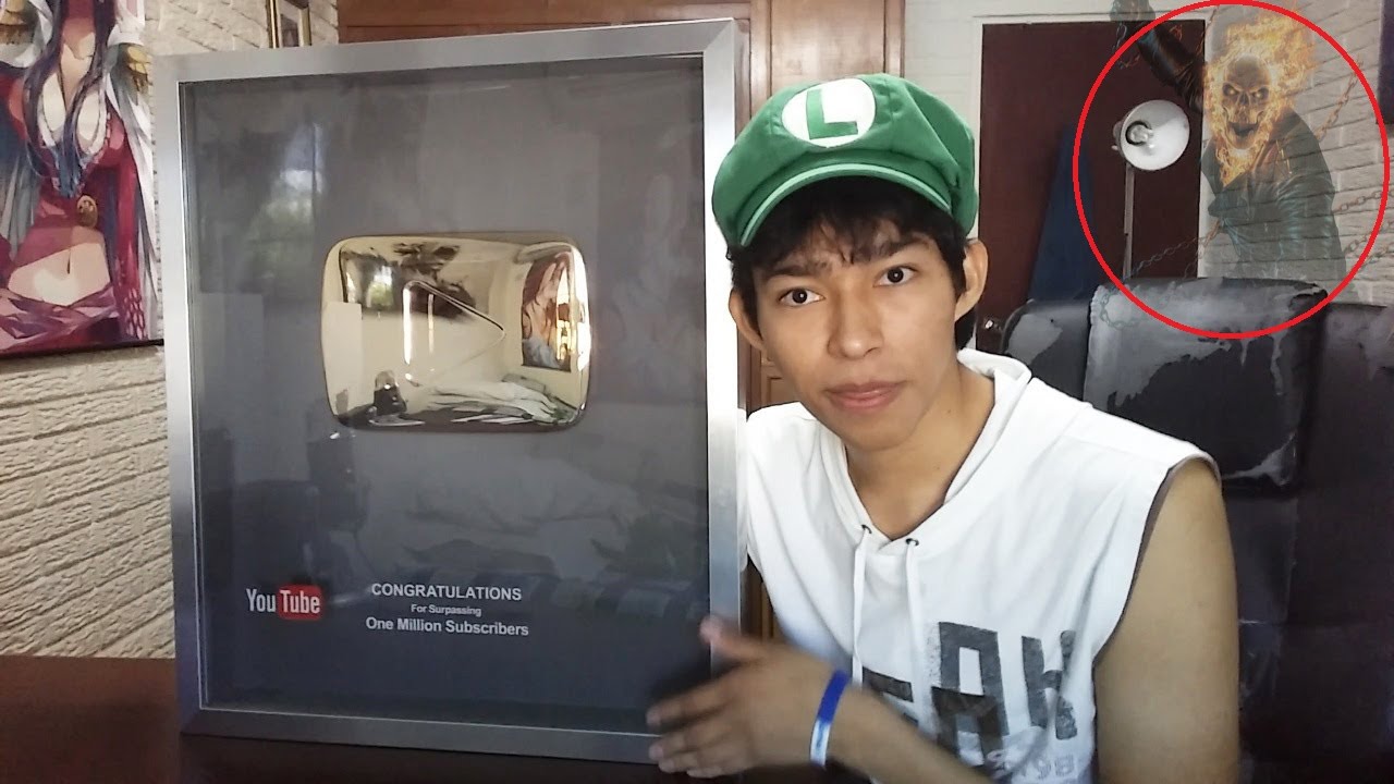 FANTASMA EN VIDEO DE FERNANFLOO !!! :( - YouTube