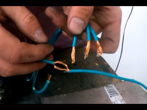 Videó: 4 Ways to Splice Wire