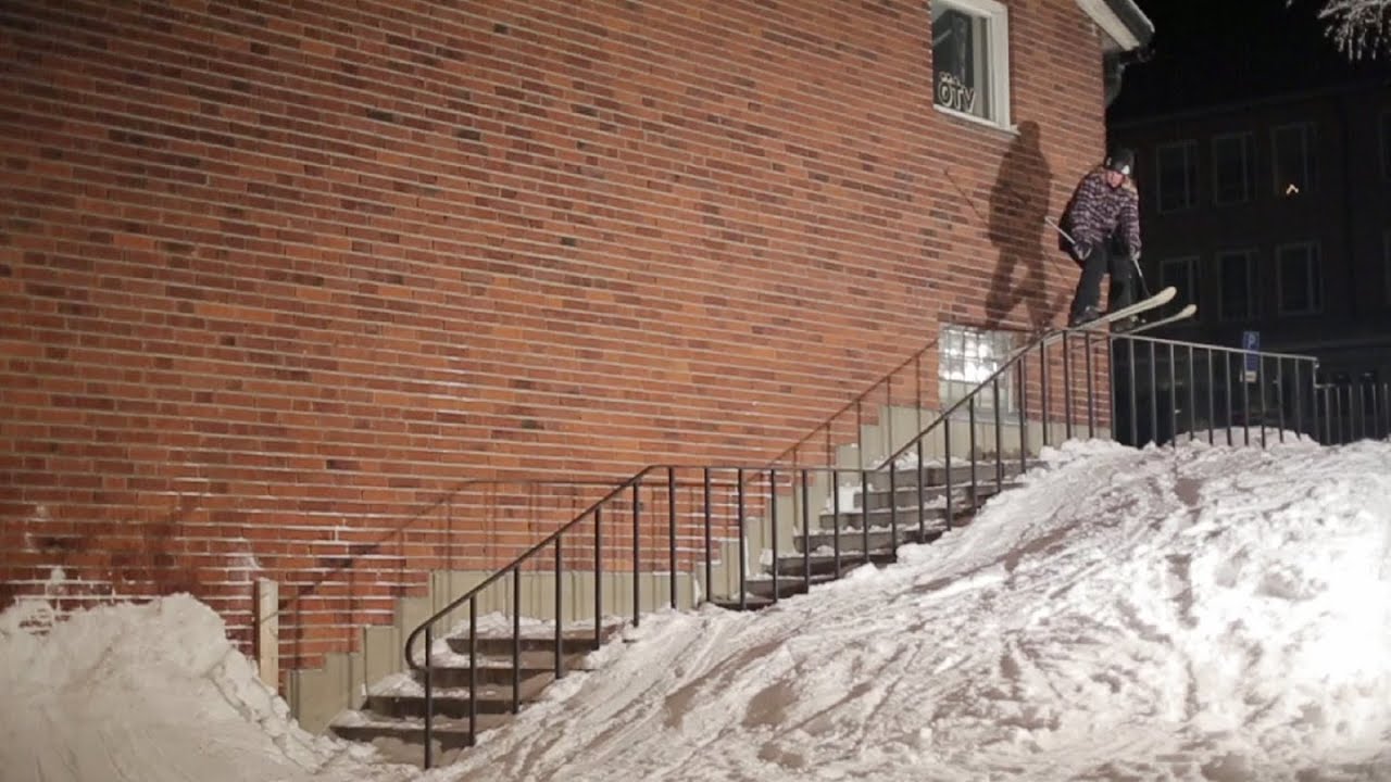 Partly Cloudy Bonus Clip: Banks Gilberti flat down flat to wall tranny