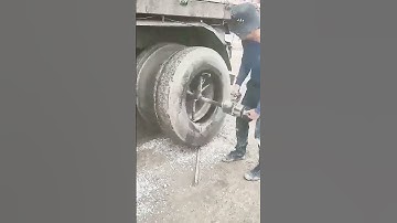 In the process of unloading tires, good tools can improve efficiency