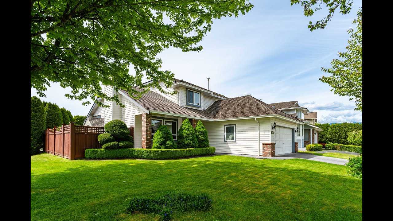 19660 Somerset Drive, Pitt Meadows  | Jessica Thiele - Engel & Volkers Vancouver