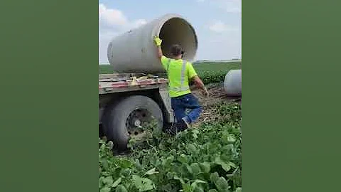 Concrete pipe unloading Part 2