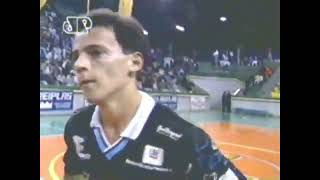 Fernando Diniz - De jogador de futsal ao cargo maximo no futebol!