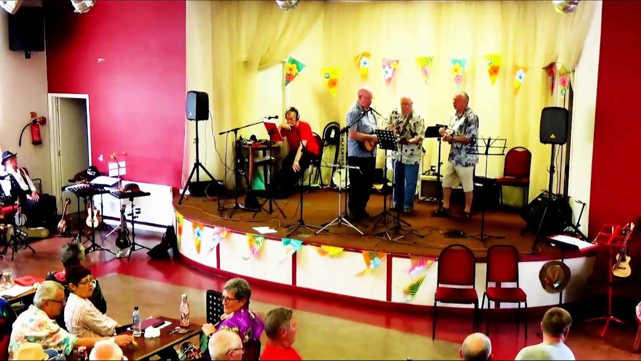 Maesteg Ukulele Festival 2018 Cardiff Ukulele Wolves YouTube